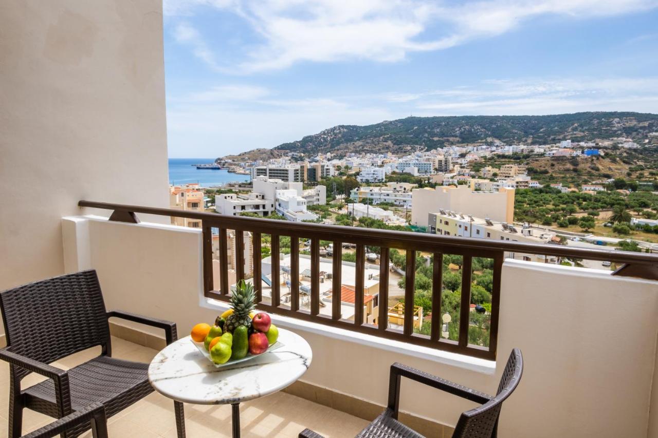 Aphrodite Luxury Studios & Apartments カルパトス エクステリア 写真